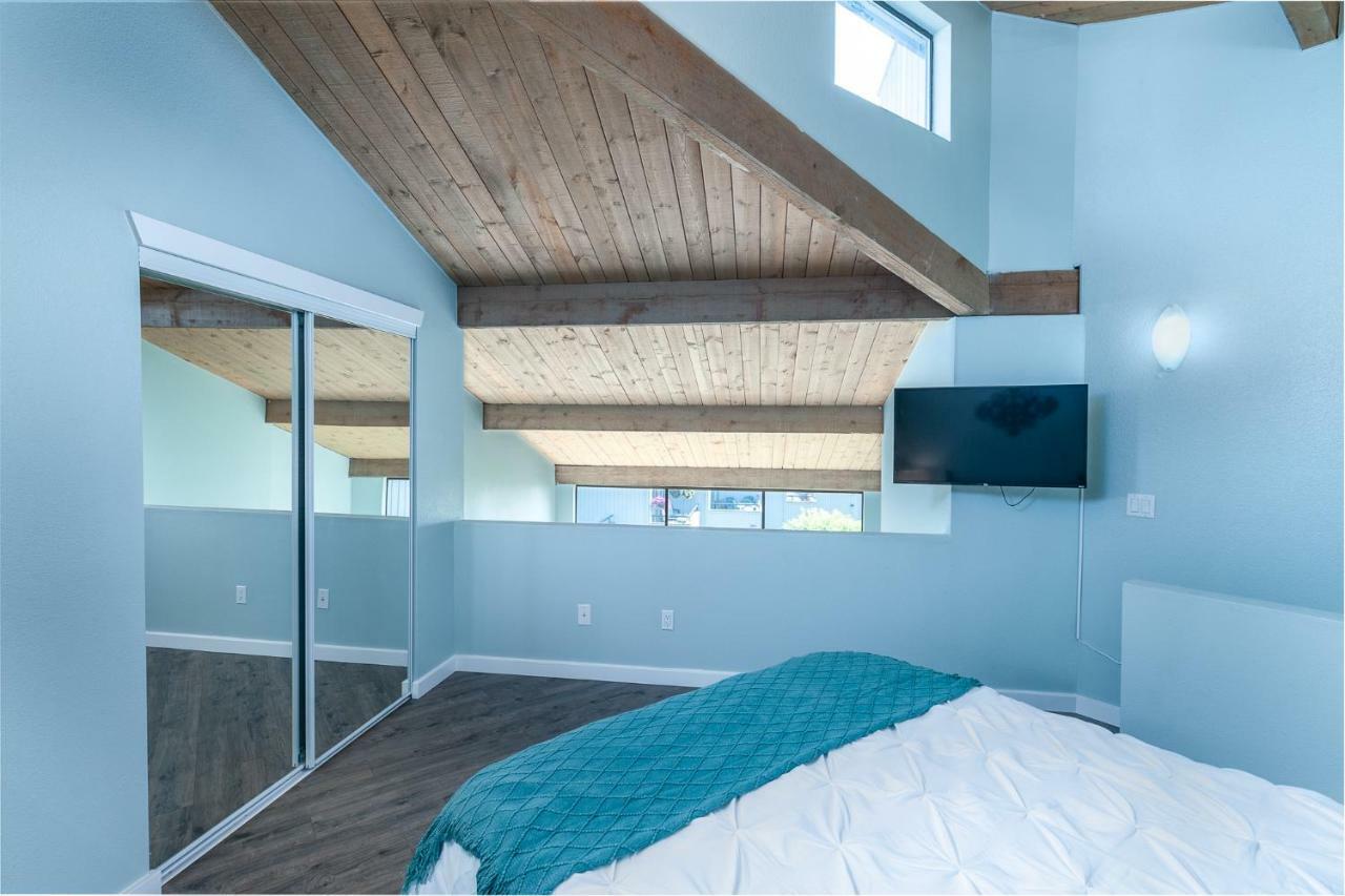 Oceanview Escape At Birch Bay With Indoor Pool & Hot Tub Apartment Blaine Bagian luar foto